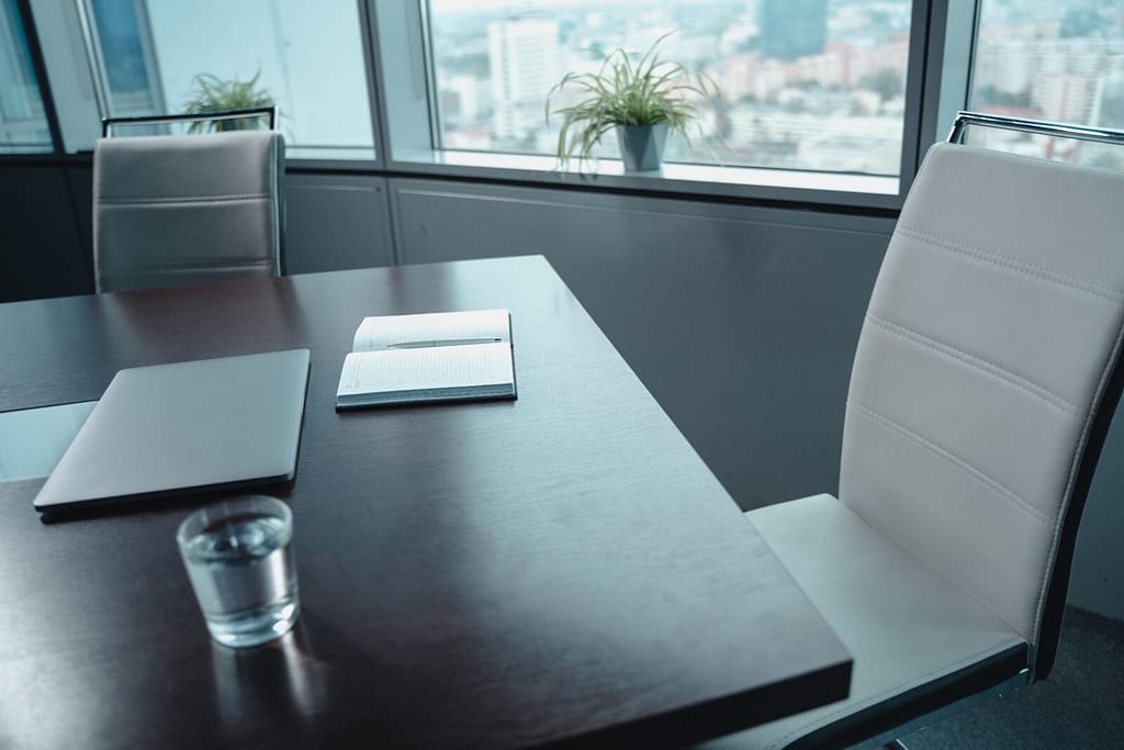 Insights 2 How to Effectively Chair a Meeting